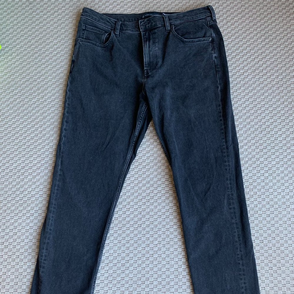 Everlane Slim 4-Way Stretch Organic Jeans - Uniform - Washed Black